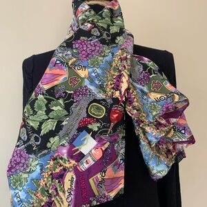 NICOLE MILLER 100% silk wine country Vintage vineyard print larger scarf VGUC++